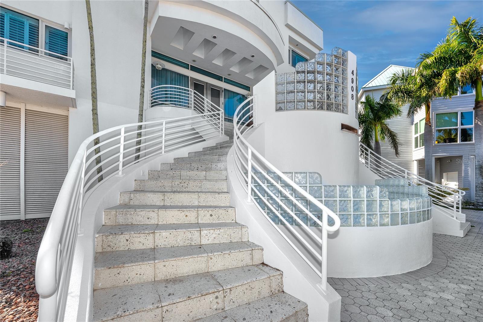 ESPLANADE ON THE BAY - Residential