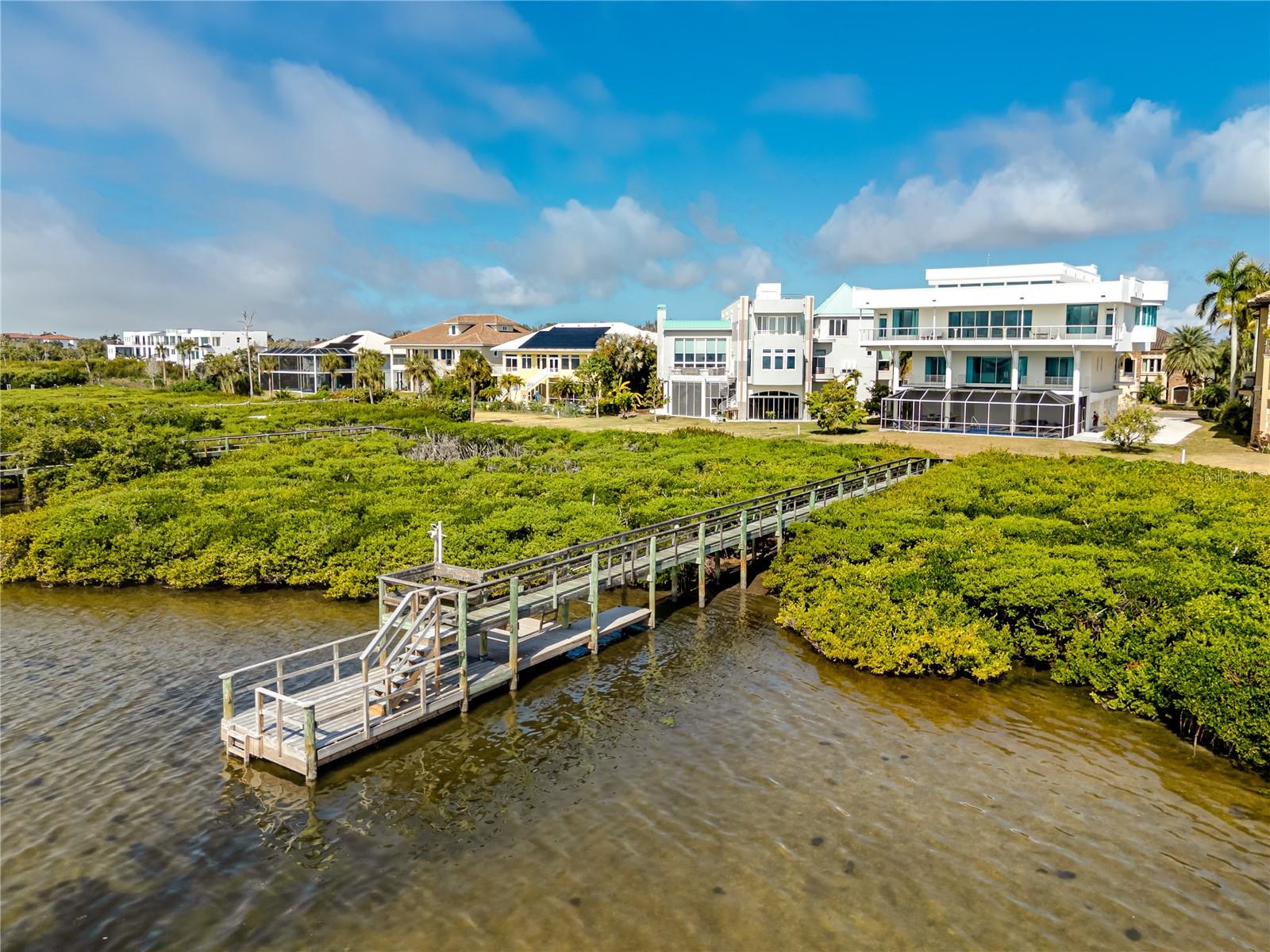 ESPLANADE ON THE BAY - Residential