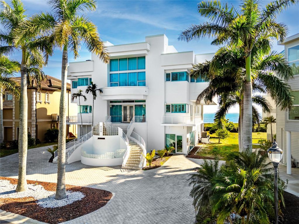 Photo of 4908 64th Drive W, Bradenton, FL 34210 (MLS # TB8477686)