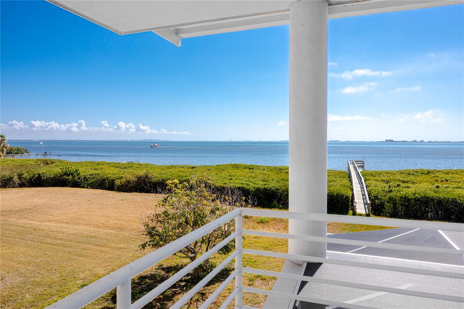 ESPLANADE ON THE BAY - Residential