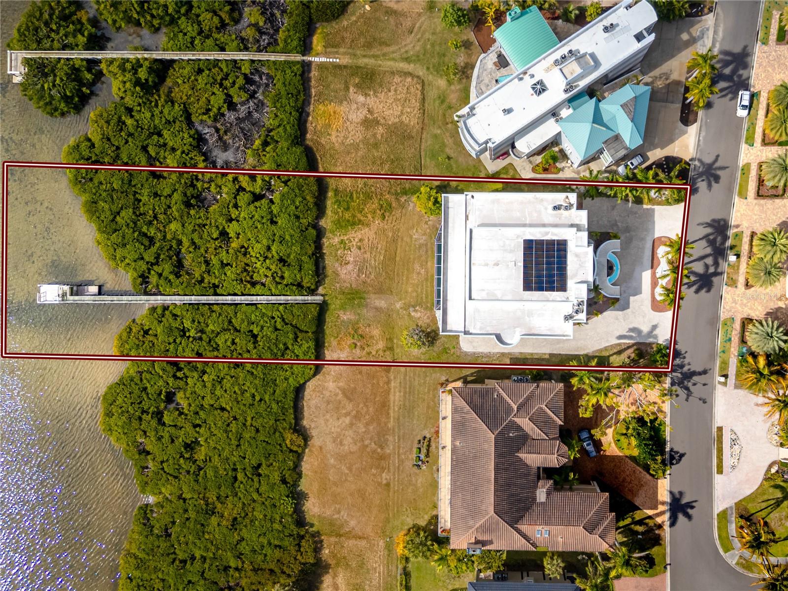 ESPLANADE ON THE BAY - Residential