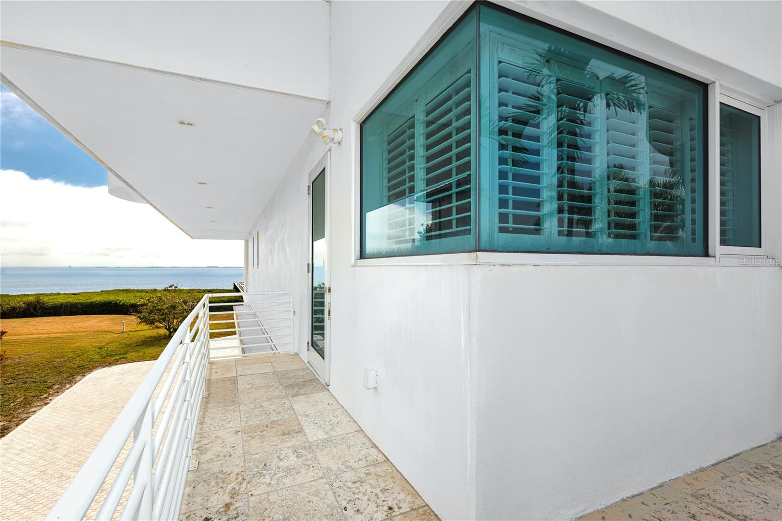 ESPLANADE ON THE BAY - Residential