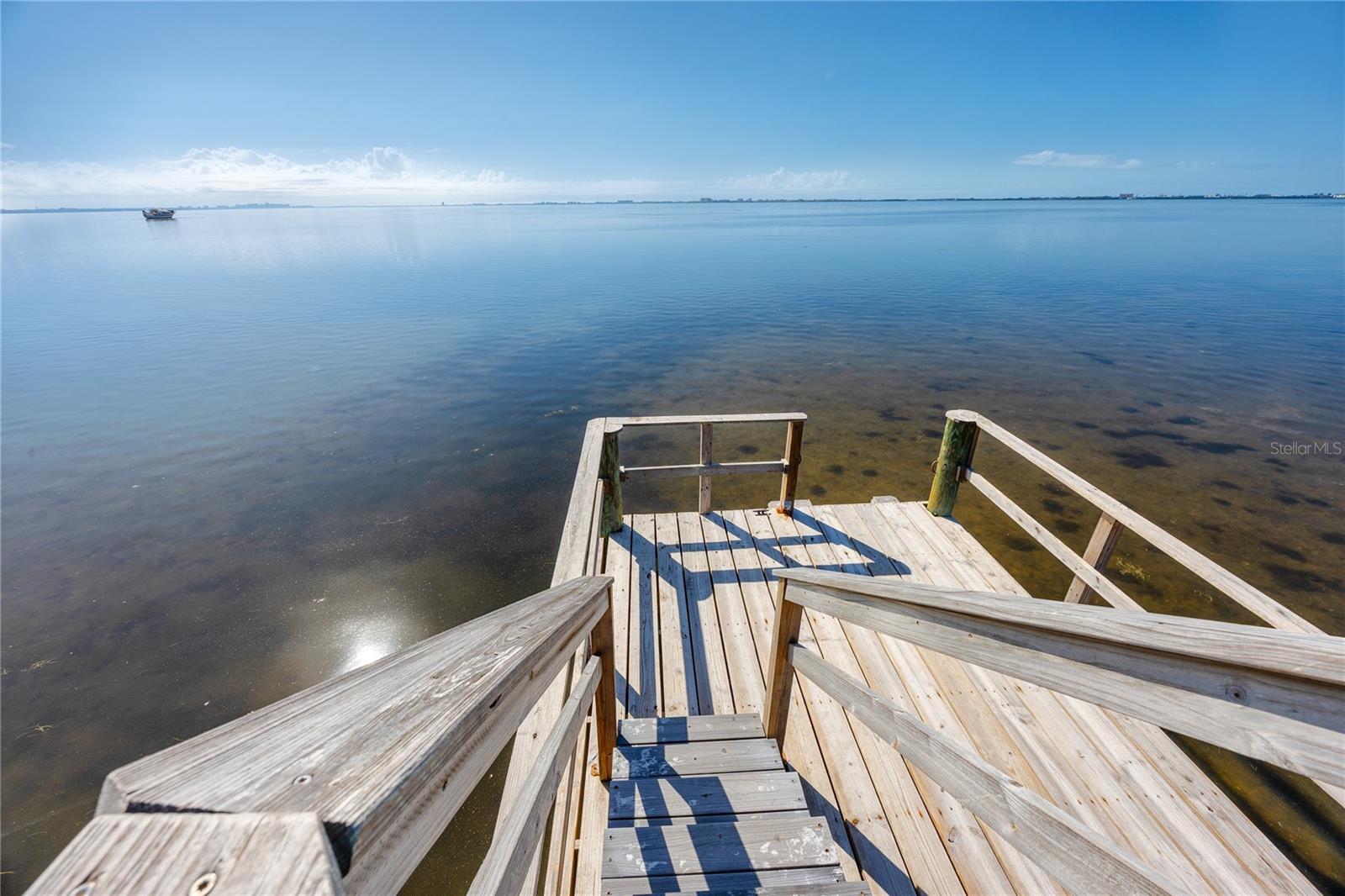 ESPLANADE ON THE BAY - Residential