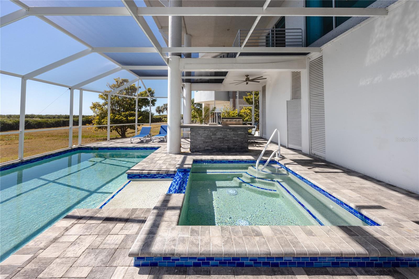 ESPLANADE ON THE BAY - Residential