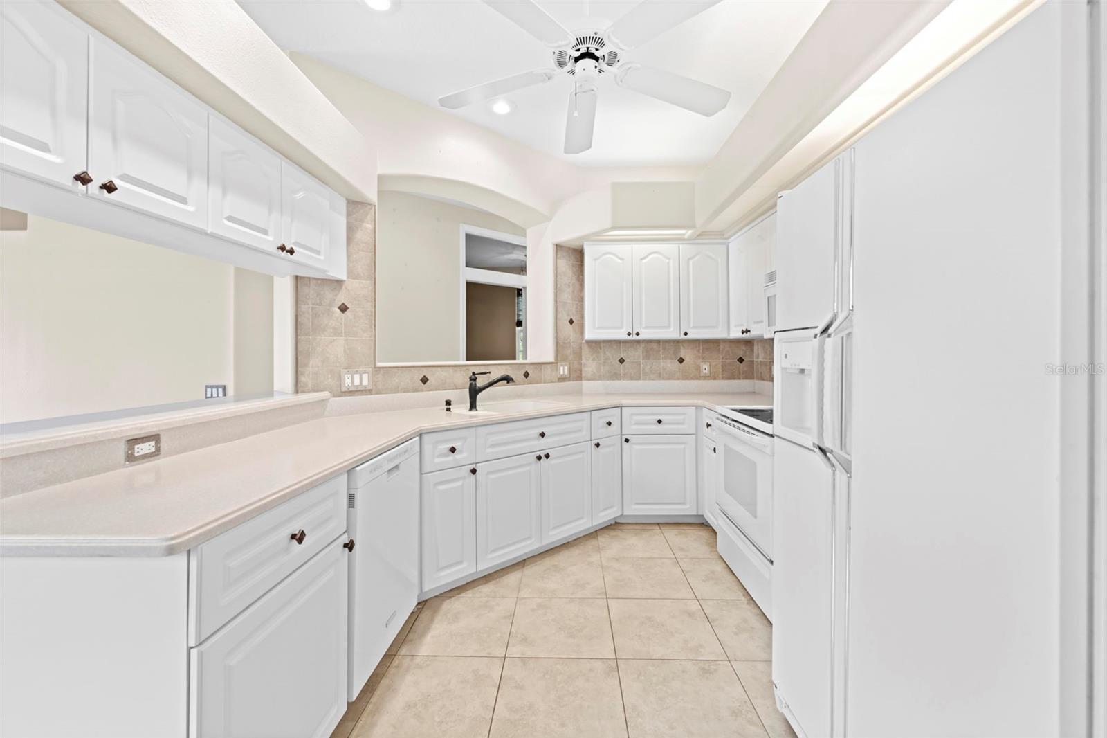 SILVERTHORN PH 3 - Residential