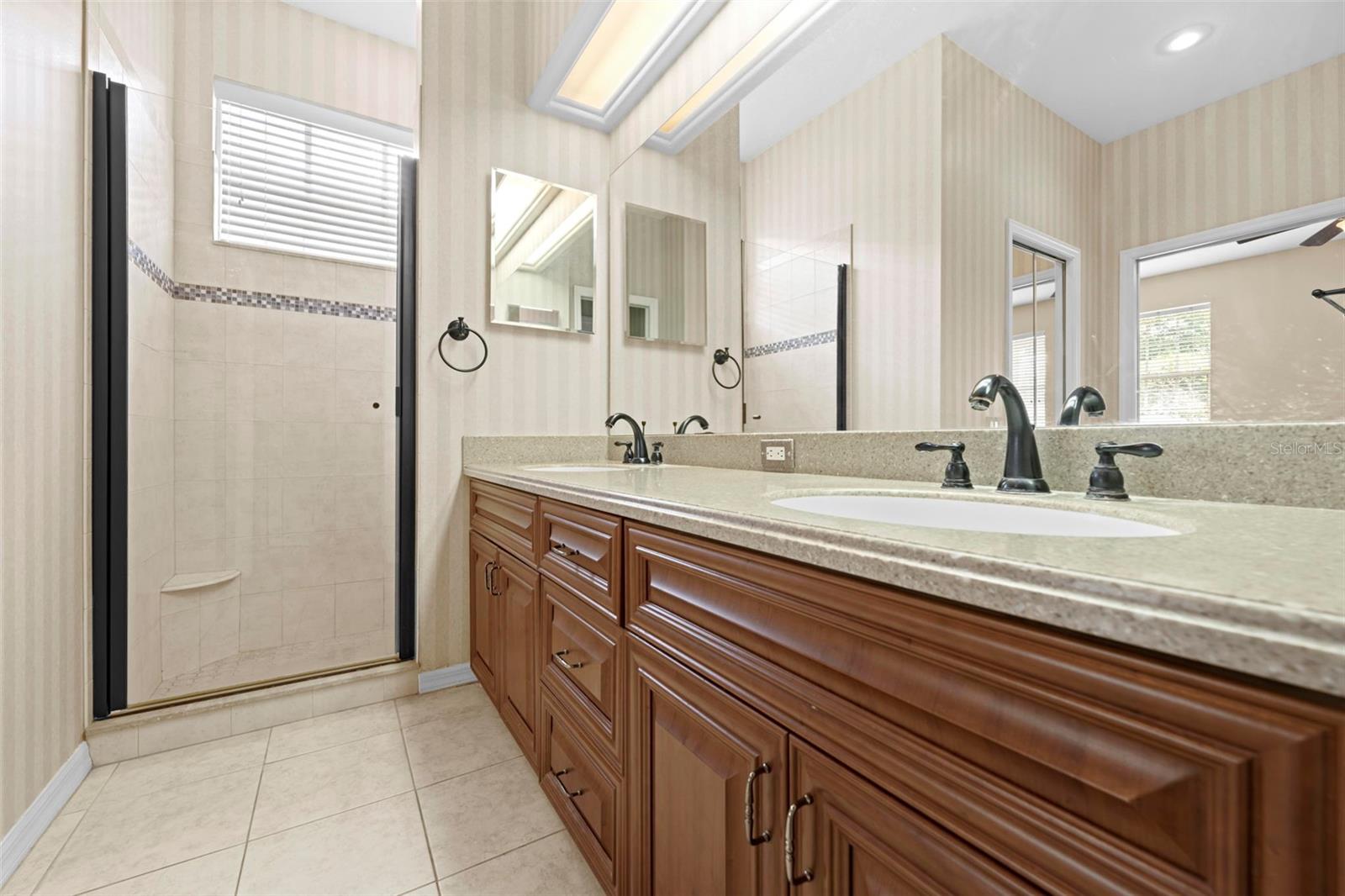 SILVERTHORN PH 3 - Residential