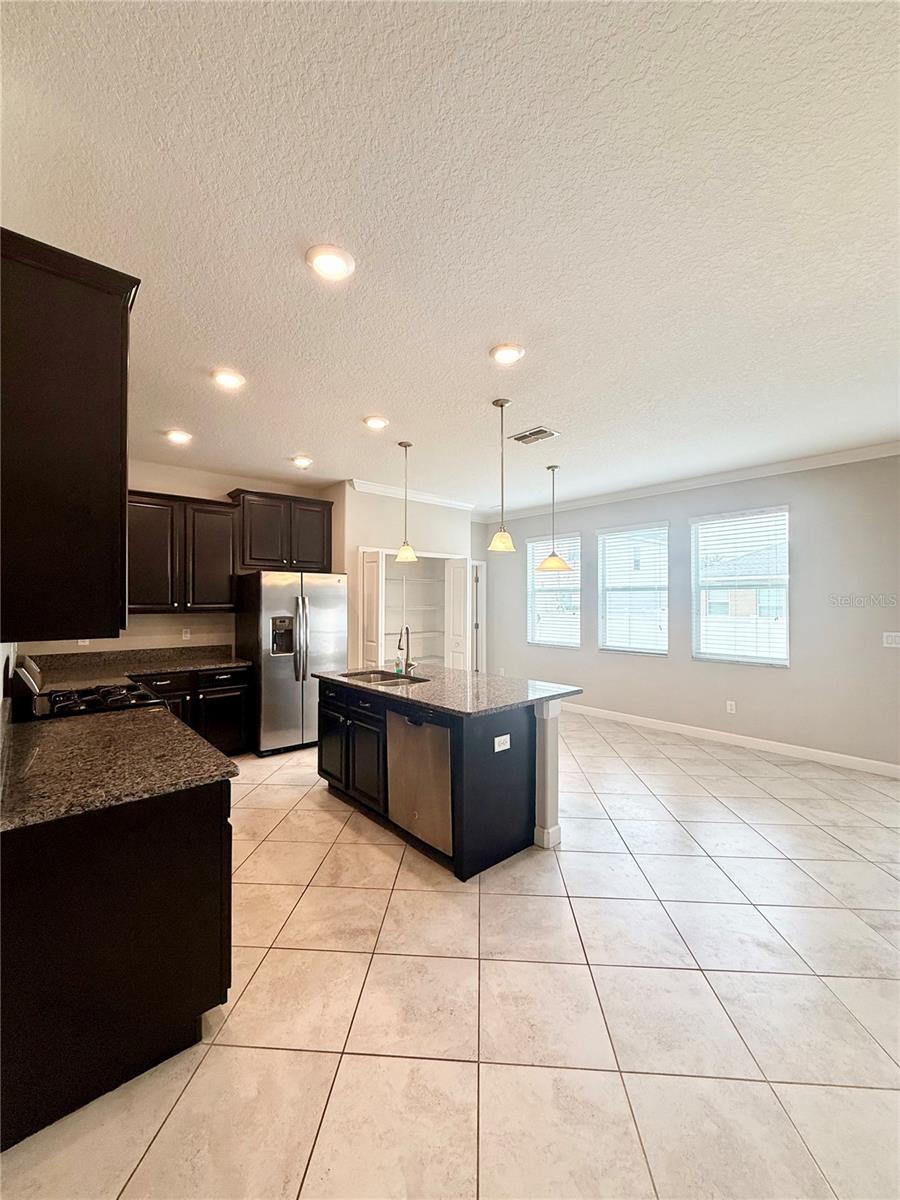 TERRA BELLA - Residential Lease