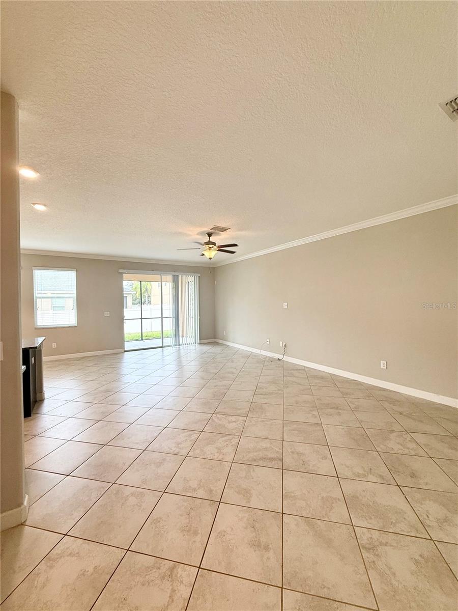 TERRA BELLA - Residential Lease