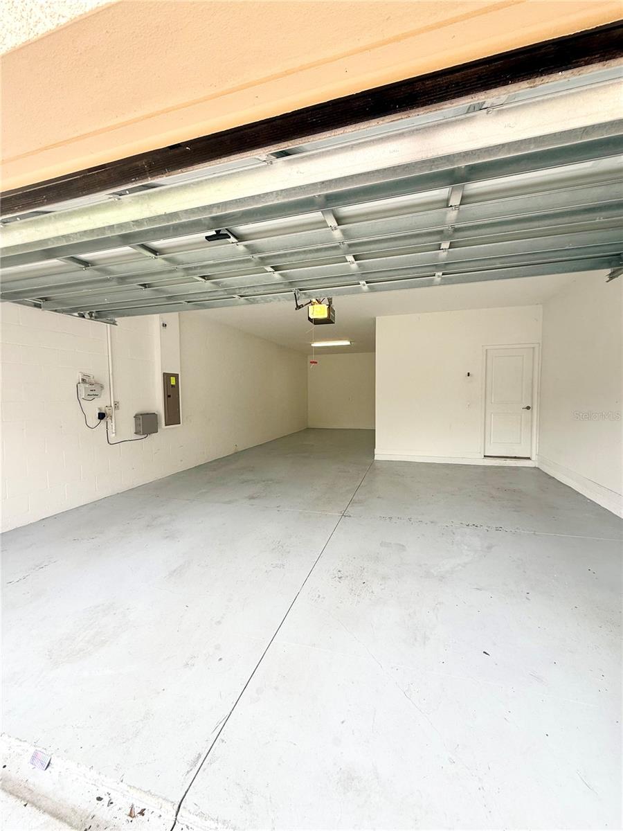 TERRA BELLA - Residential Lease