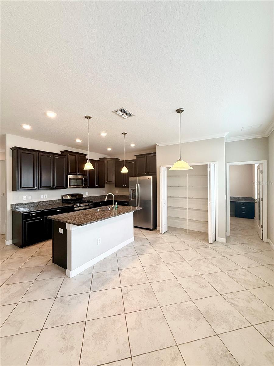 TERRA BELLA - Residential Lease