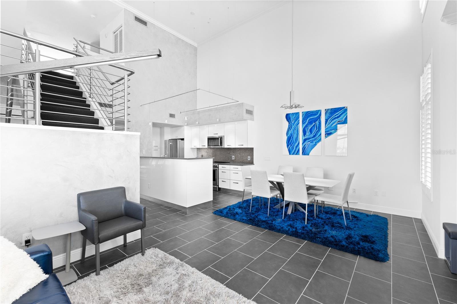 800 N TAMIAMI TRAIL 321