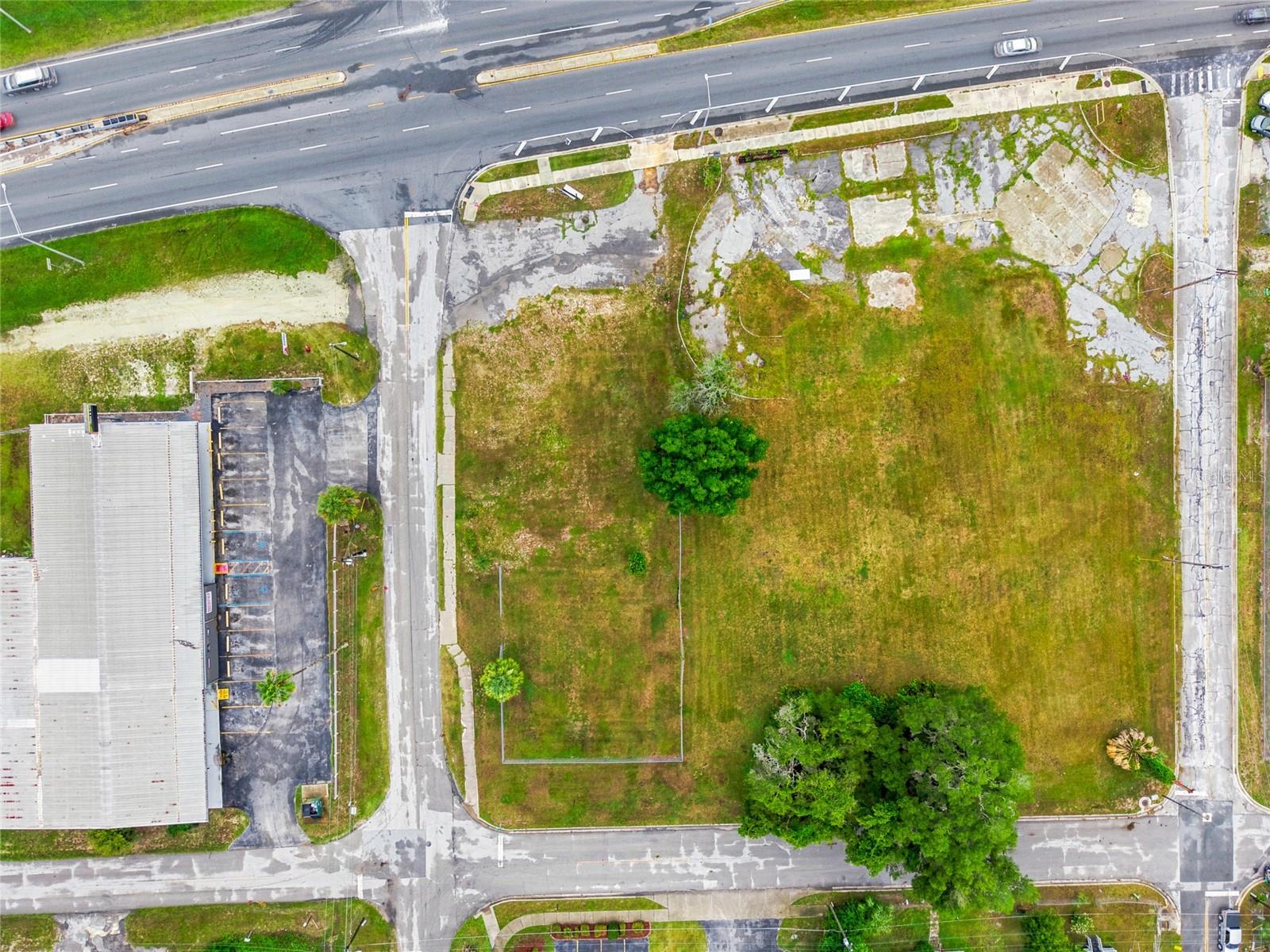 409 NW 8TH STREET