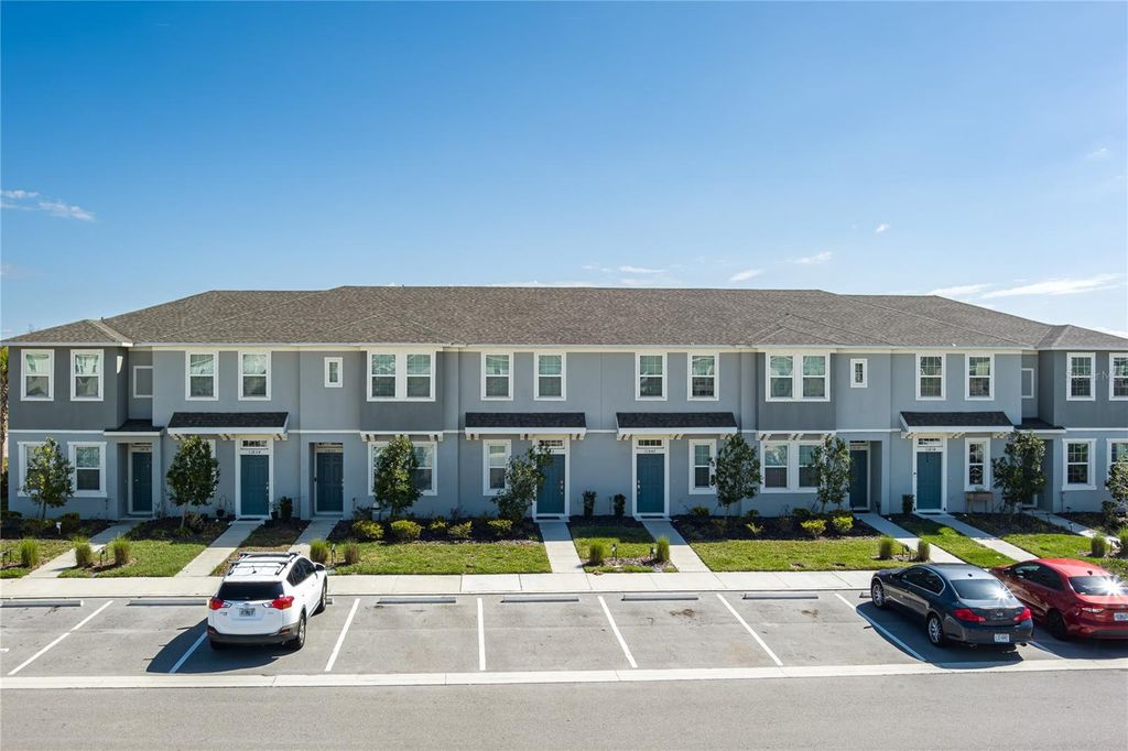 Photo of 11830 Stonesmith Crossing, Palmetto, FL 34221 (MLS # A4687060)