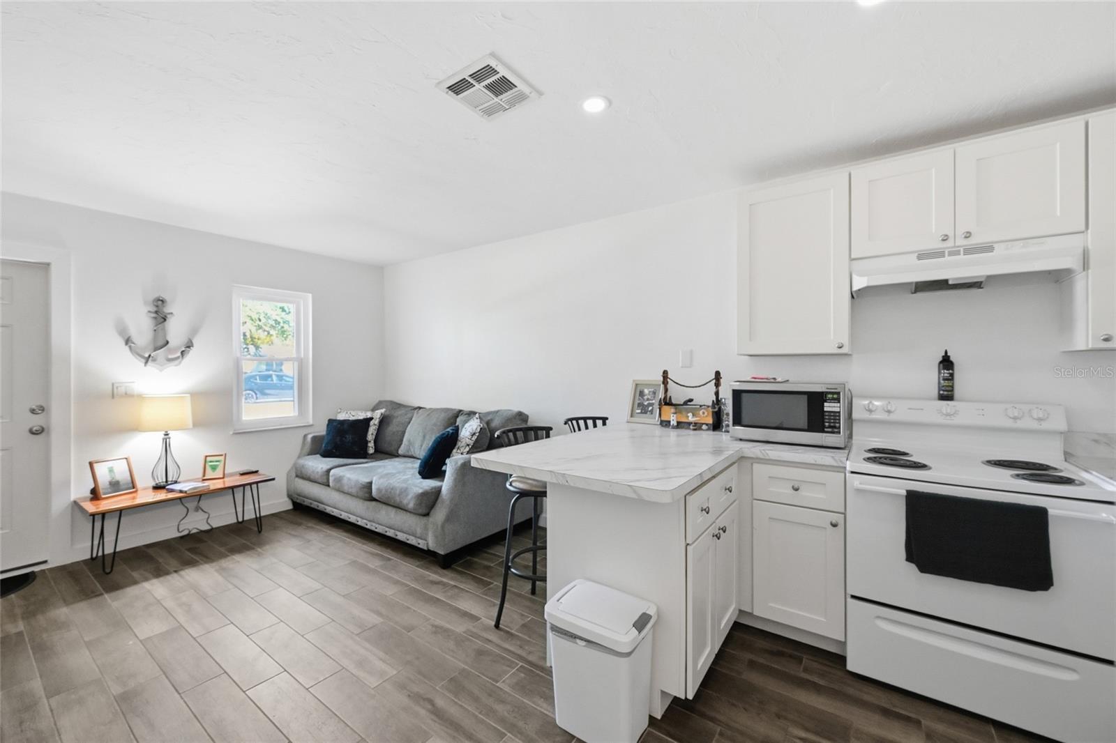 FRANK E KIMBALL - Residential Income