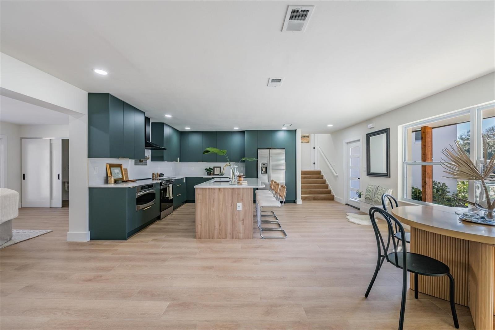 4509 W FAIR OAKS AVENUE