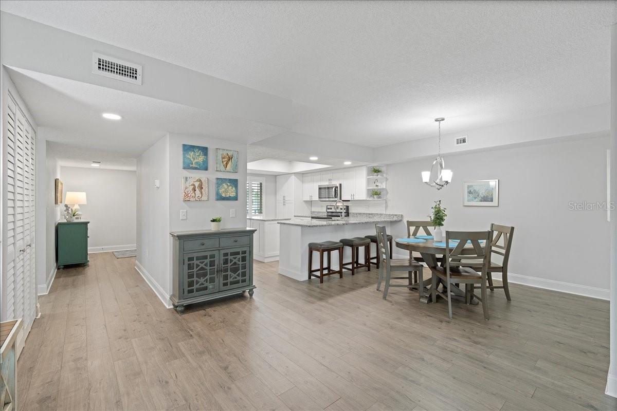 SAND PEBBLE POINTE CONDO 01 AMD 02 - Residential