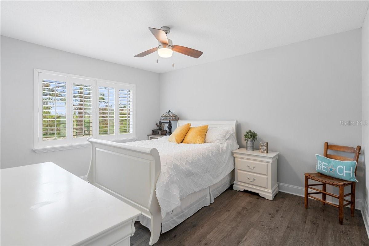 SAND PEBBLE POINTE CONDO 01 AMD 02 - Residential