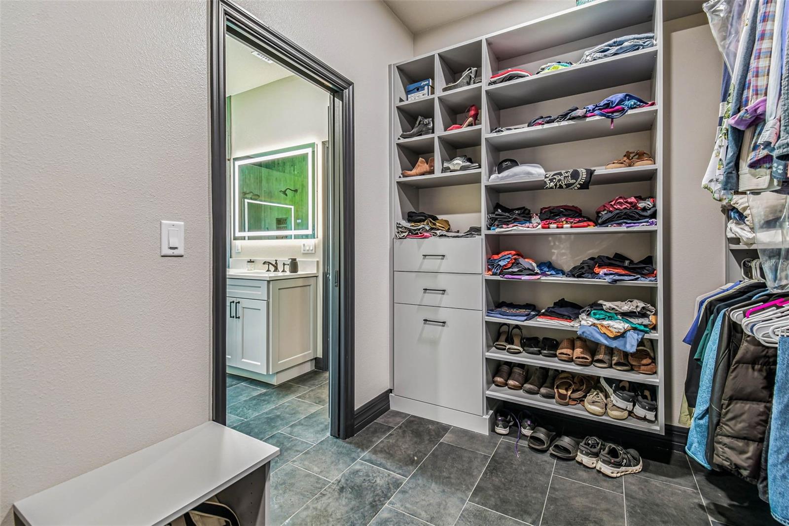 MARTINDALE ACRES - Residential