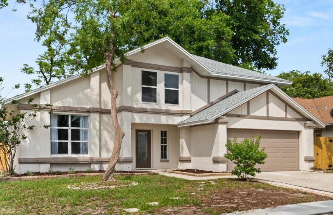 Welcome Home! Beautiful 4-Bedroom Rental in a Great Neighborhood
Feel right at home in this freshly renovated 4-bedroom, 2.5-bath house on a spacious corner lot. Enjoy a bright, modern kitchen, new bathrooms, and fresh paint inside and out. Relax on the cozy patio or take a short walk to the community pool and tennis courts. Close to great schools, shopping, and easy freeway access. This home has everything you need. Move-in ready and waiting for you!