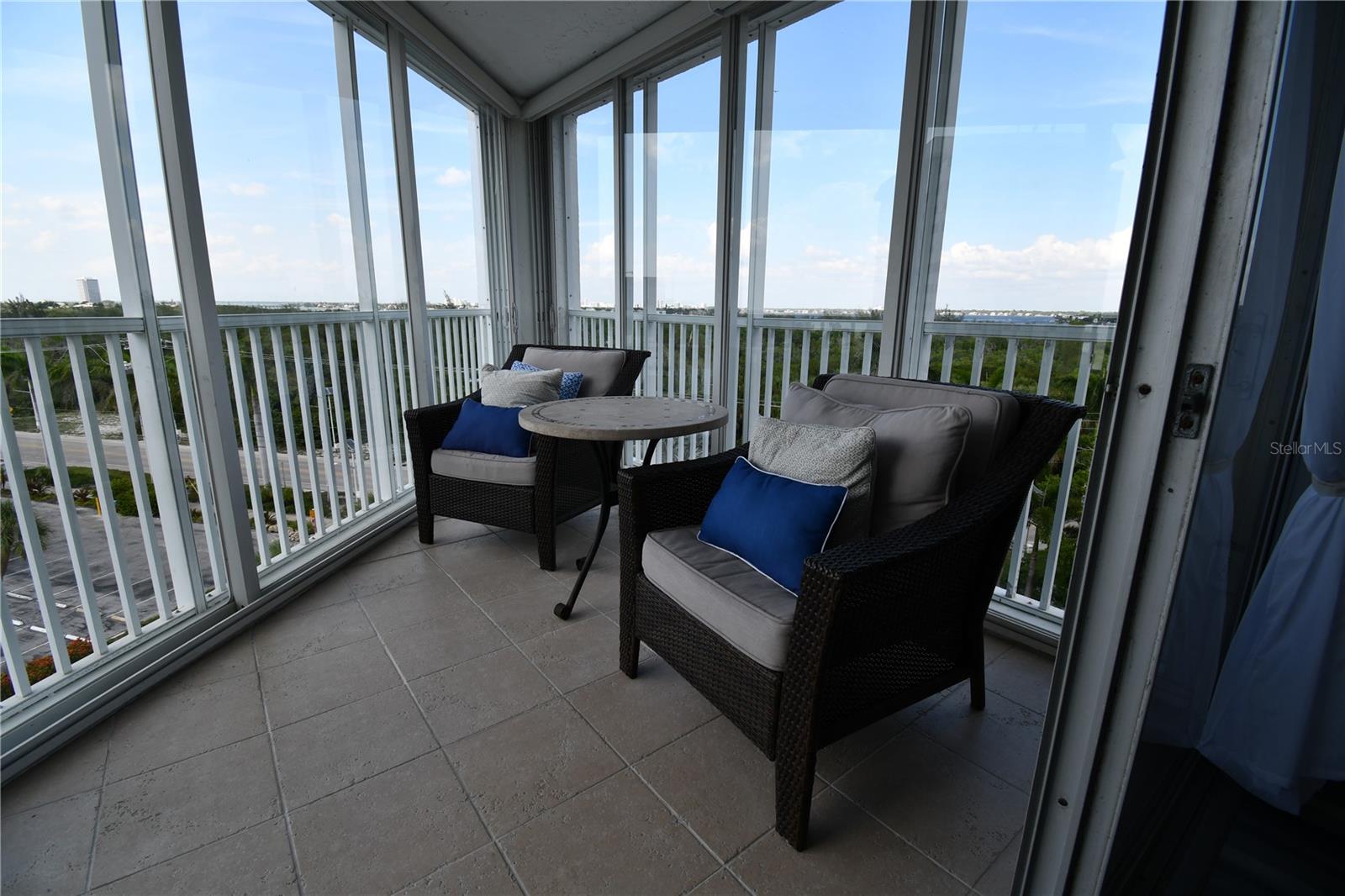 LIDO HARBOUR TOWERS - Residential Lease