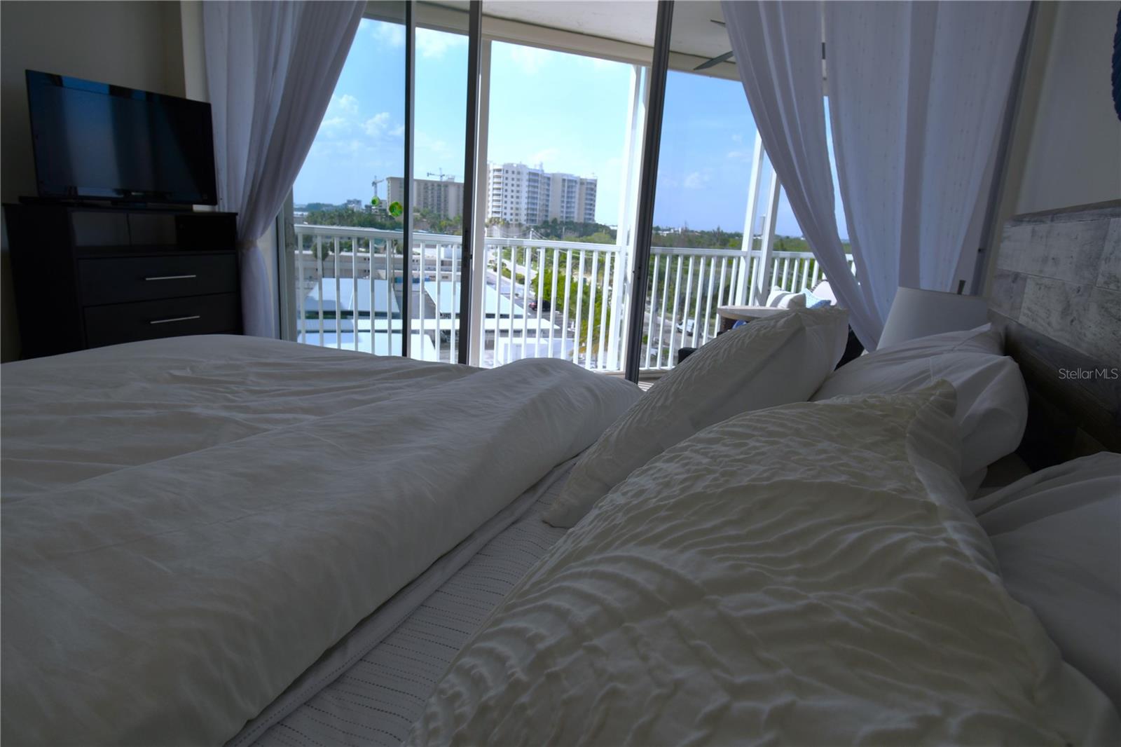 LIDO HARBOUR TOWERS - Residential Lease