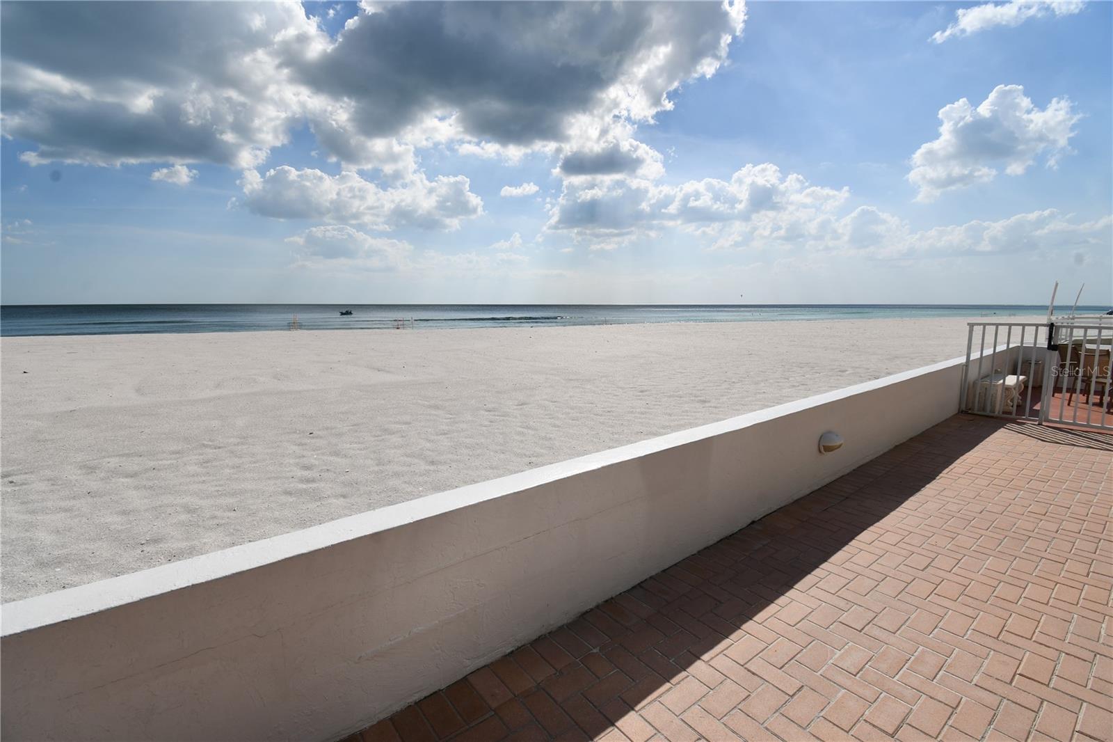 LIDO HARBOUR TOWERS - Residential Lease