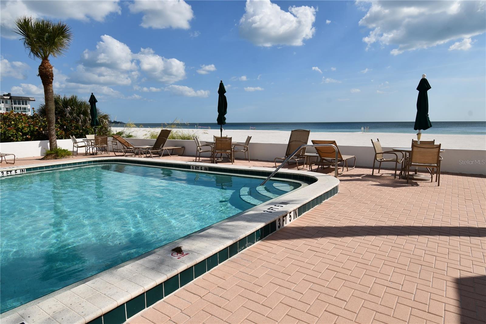 LIDO HARBOUR TOWERS - Residential Lease