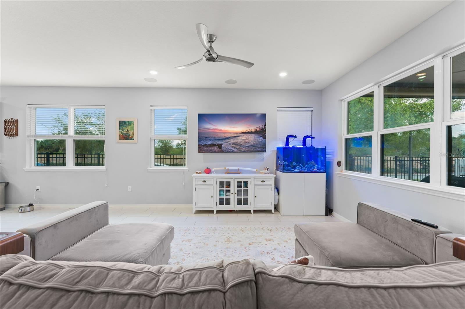 VINEYARDS/HORIZONS WEST PH 2B - Residential