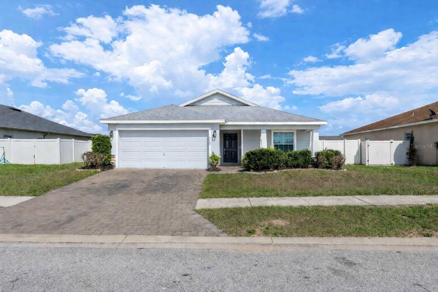 One or more photo(s) has been virtually staged. Welcome to a home that delivers more than just space and style—it delivers smart living and real savings. This beautifully maintained property features a bright, open-concept layout with wide-plank flooring, soaring ceilings, and a spacious kitchen designed for both everyday living and entertaining. The oversized island anchors the space, offering ample seating and prep area, while the walk-in pantry and dedicated laundry room add function exactly where you want it.
What truly sets this home apart is the energy advantage. Equipped with a Tesla Powerwall system, the solar will be paid in full at closing, allowing the next owner to step into immediate energy savings without the upfront investment. Enjoy reduced electric bills, protection during outages, and long-term efficiency that puts this home ahead of the competition. For those considering an electric vehicle, the garage is already set up for an easy charger installation—making it simple to save on both gas and electricity.
The expansive living area offers flexibility for design and lifestyle, while the split-bedroom floor plan provides privacy and comfort. The primary suite features generous space and a well-appointed bath, complemented by additional bedrooms that are ideal for guests, family, or a home office.
Step outside to a covered patio overlooking a fully fenced backyard—perfect for relaxing evenings or weekend gatherings.
This is more than a home—it’s a forward-thinking investment in comfort, efficiency, and long-term savings. Opportunities like this are rare—schedule your private showing today.