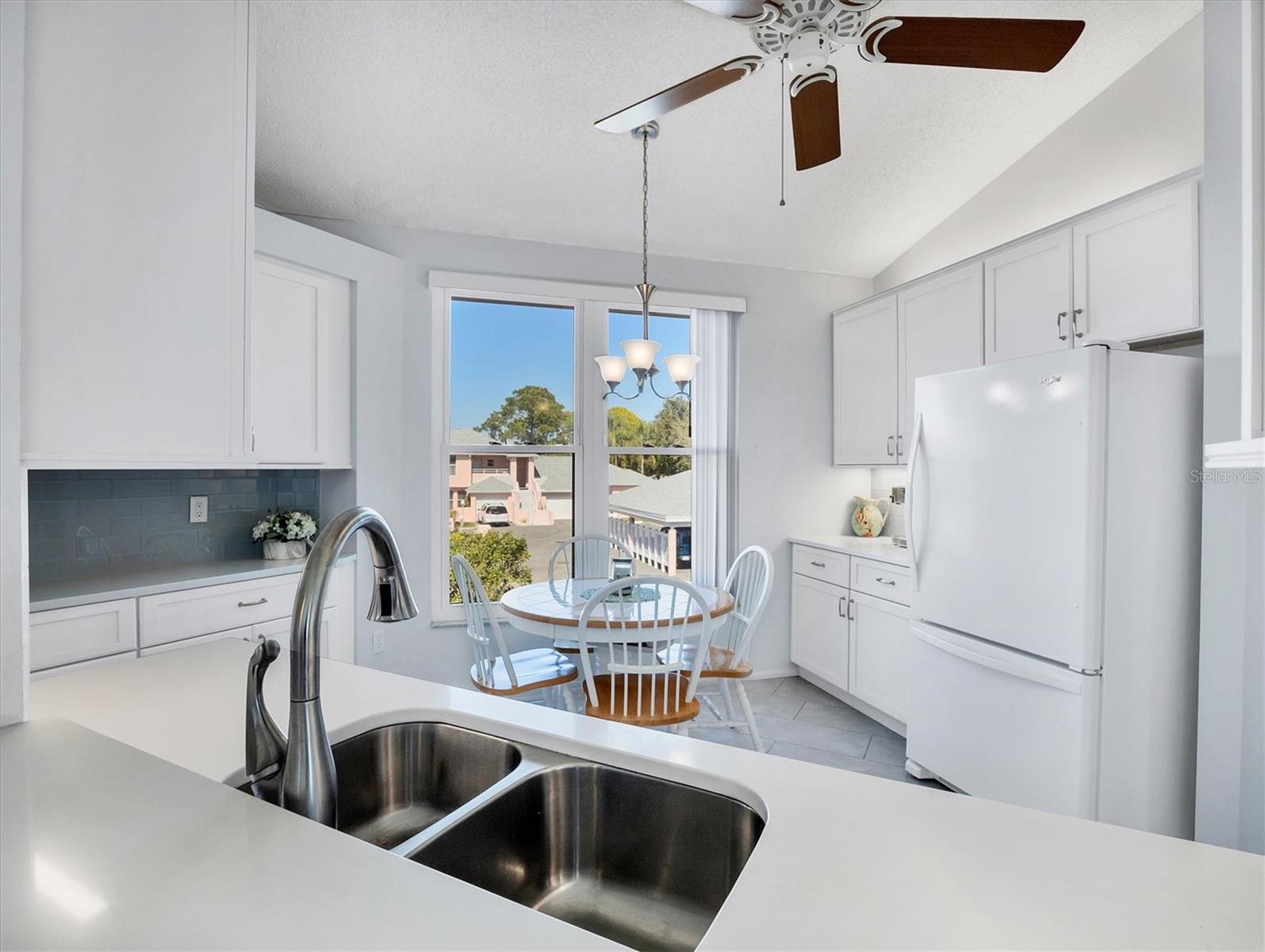 THE VILLAS AT PINEBROOK PH III - Residential