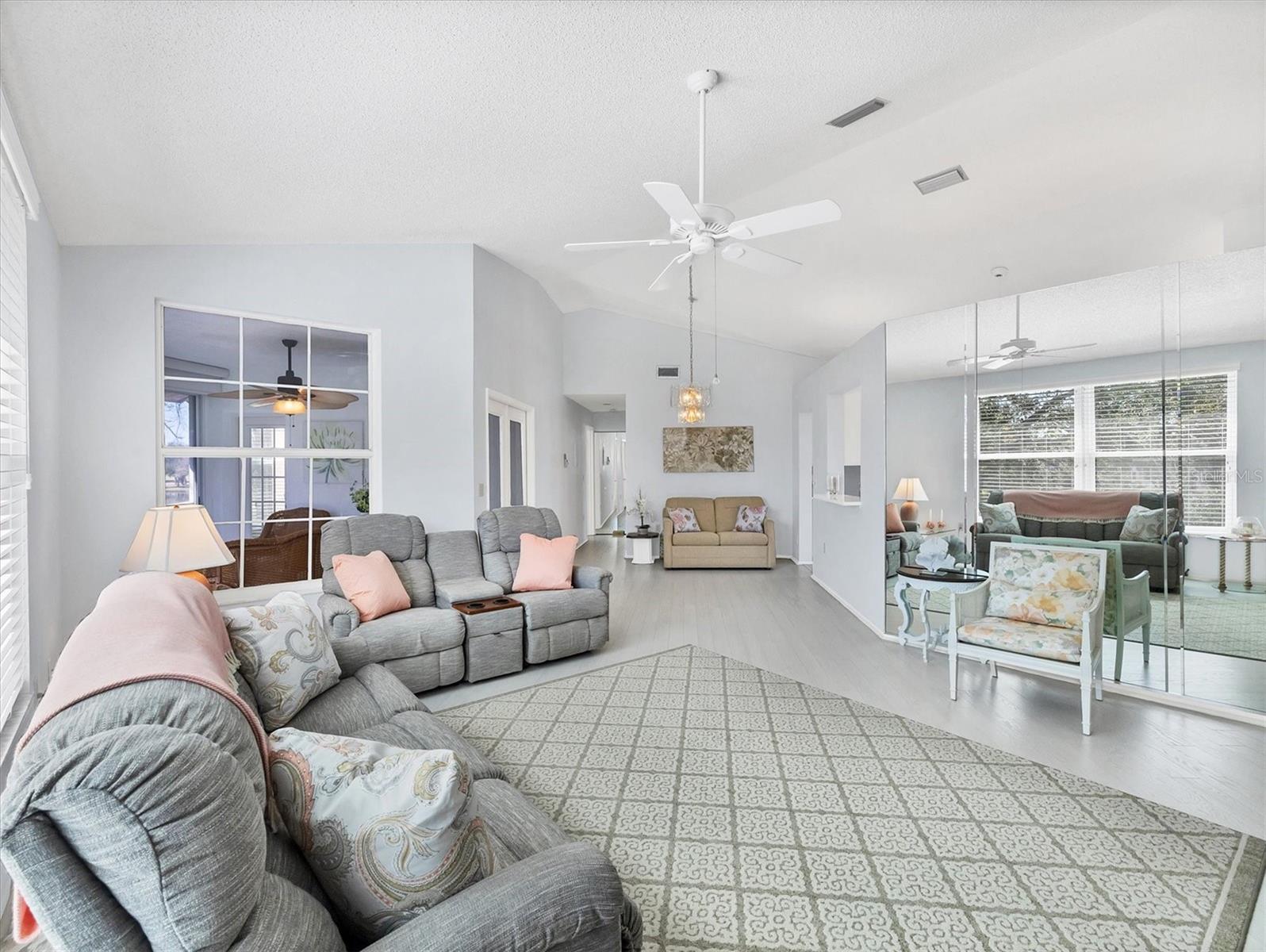 THE VILLAS AT PINEBROOK PH III - Residential