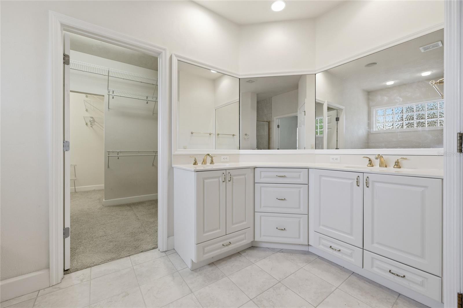 HAILE PLANTATION UNIT 34 PH 6 - Residential