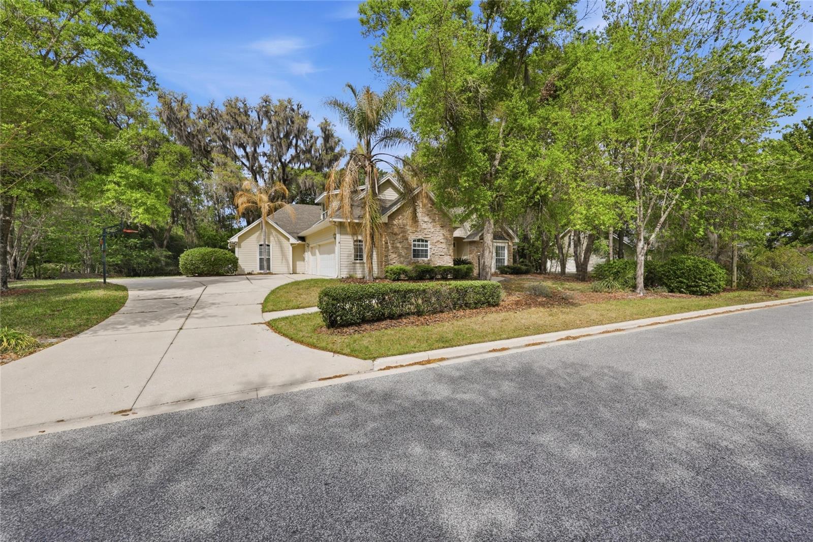 HAILE PLANTATION UNIT 34 PH 6 - Residential