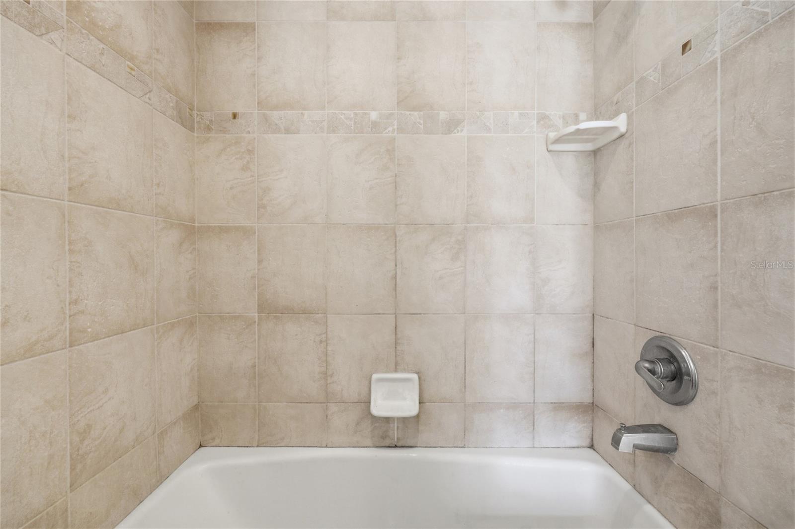 HAILE PLANTATION UNIT 34 PH 6 - Residential