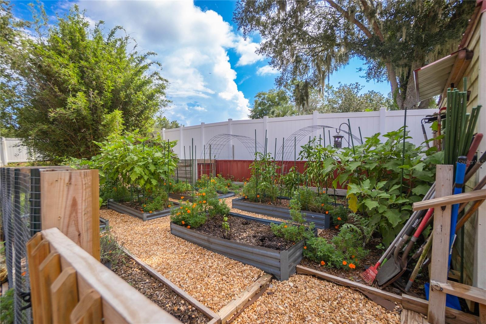 INVERNESS HIGHLANDS WEST ADD 01 - Residential