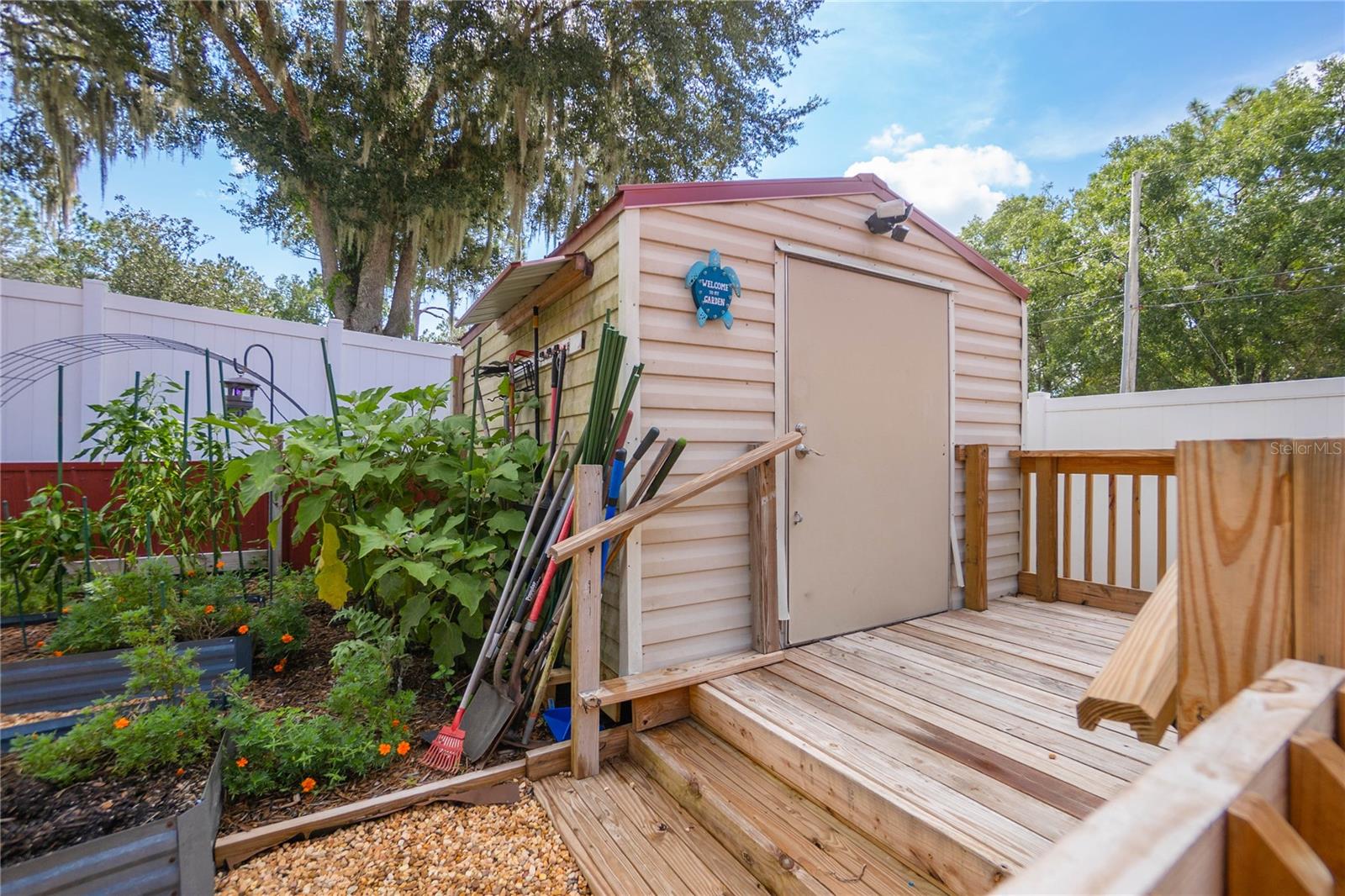 INVERNESS HIGHLANDS WEST ADD 01 - Residential