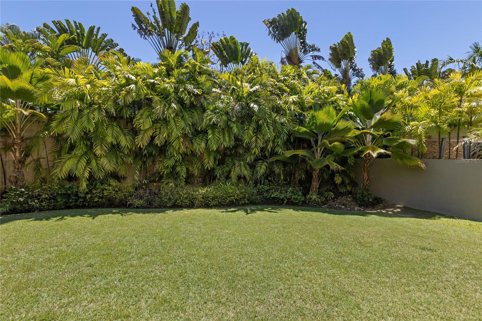 DORADO BEACH EAST - Residential