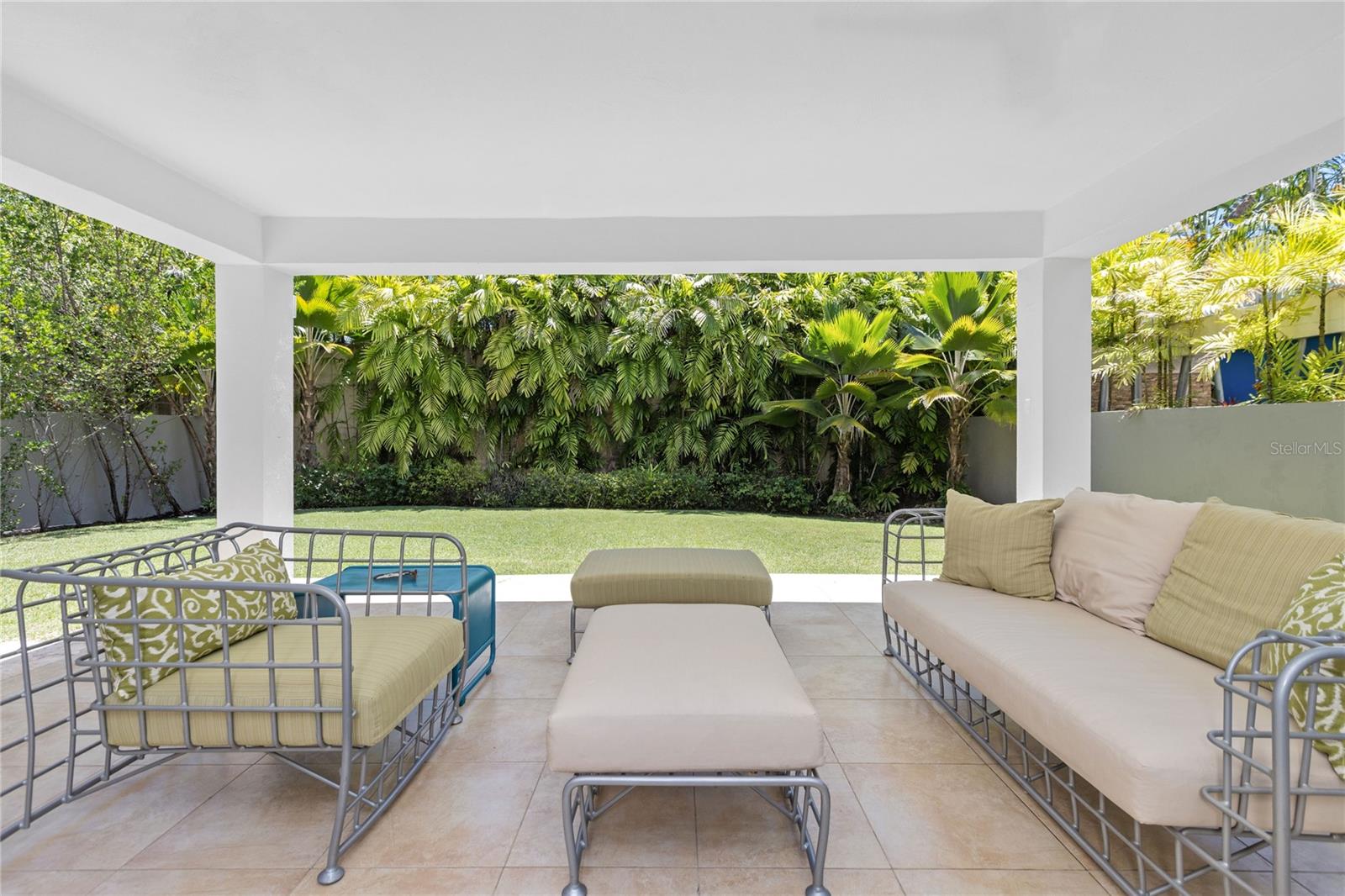 DORADO BEACH EAST - Residential