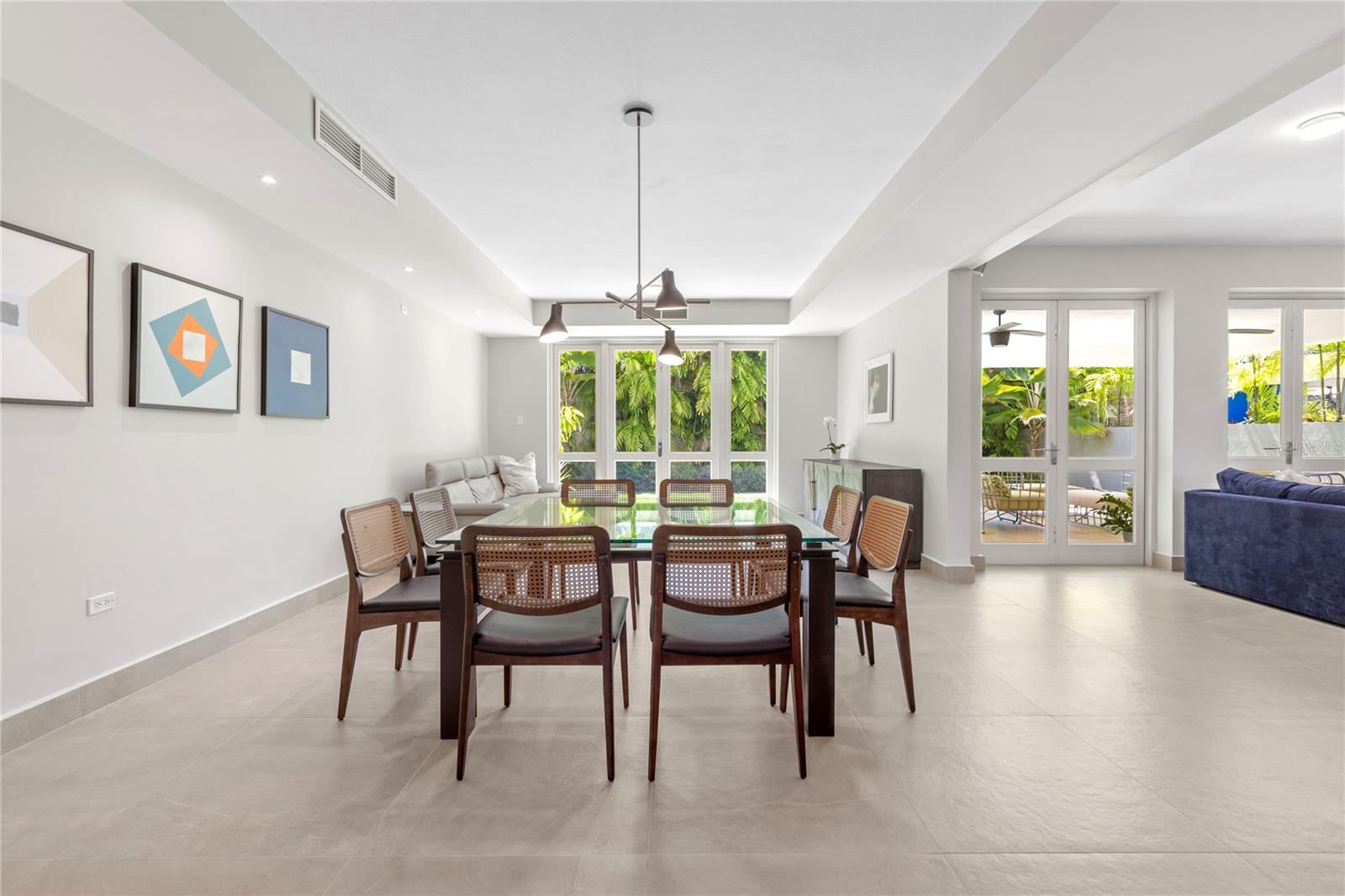 DORADO BEACH EAST - Residential