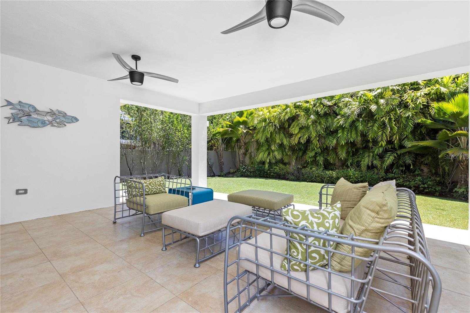 DORADO BEACH EAST - Residential