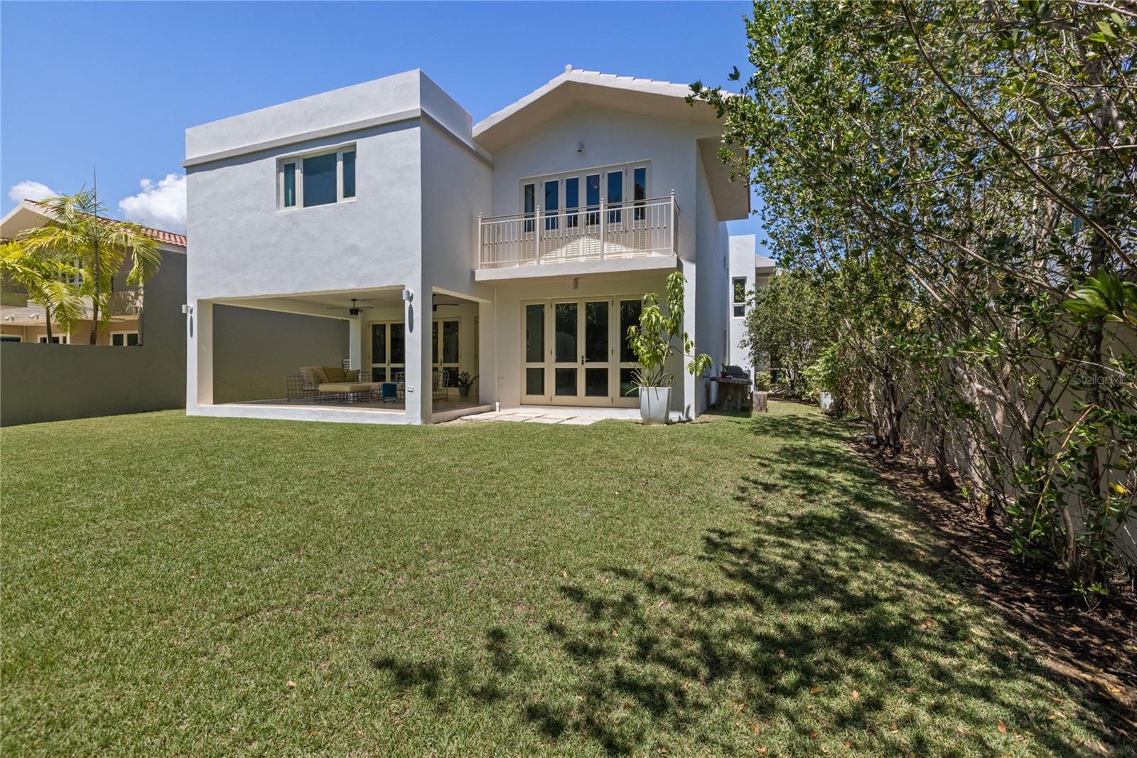 DORADO BEACH EAST - Residential