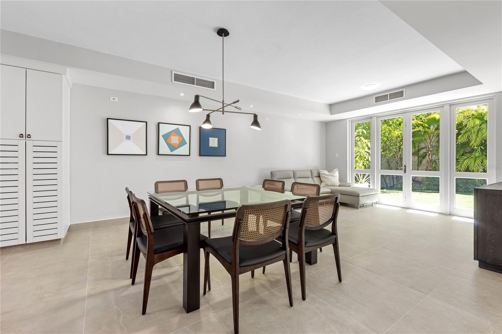 DORADO BEACH EAST - Residential