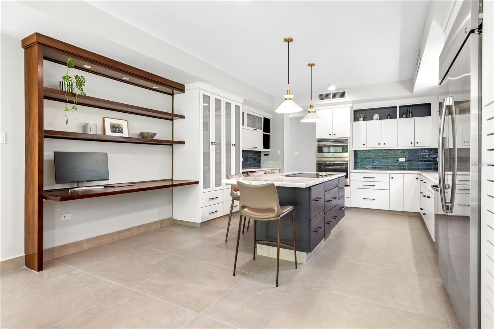 DORADO BEACH EAST - Residential