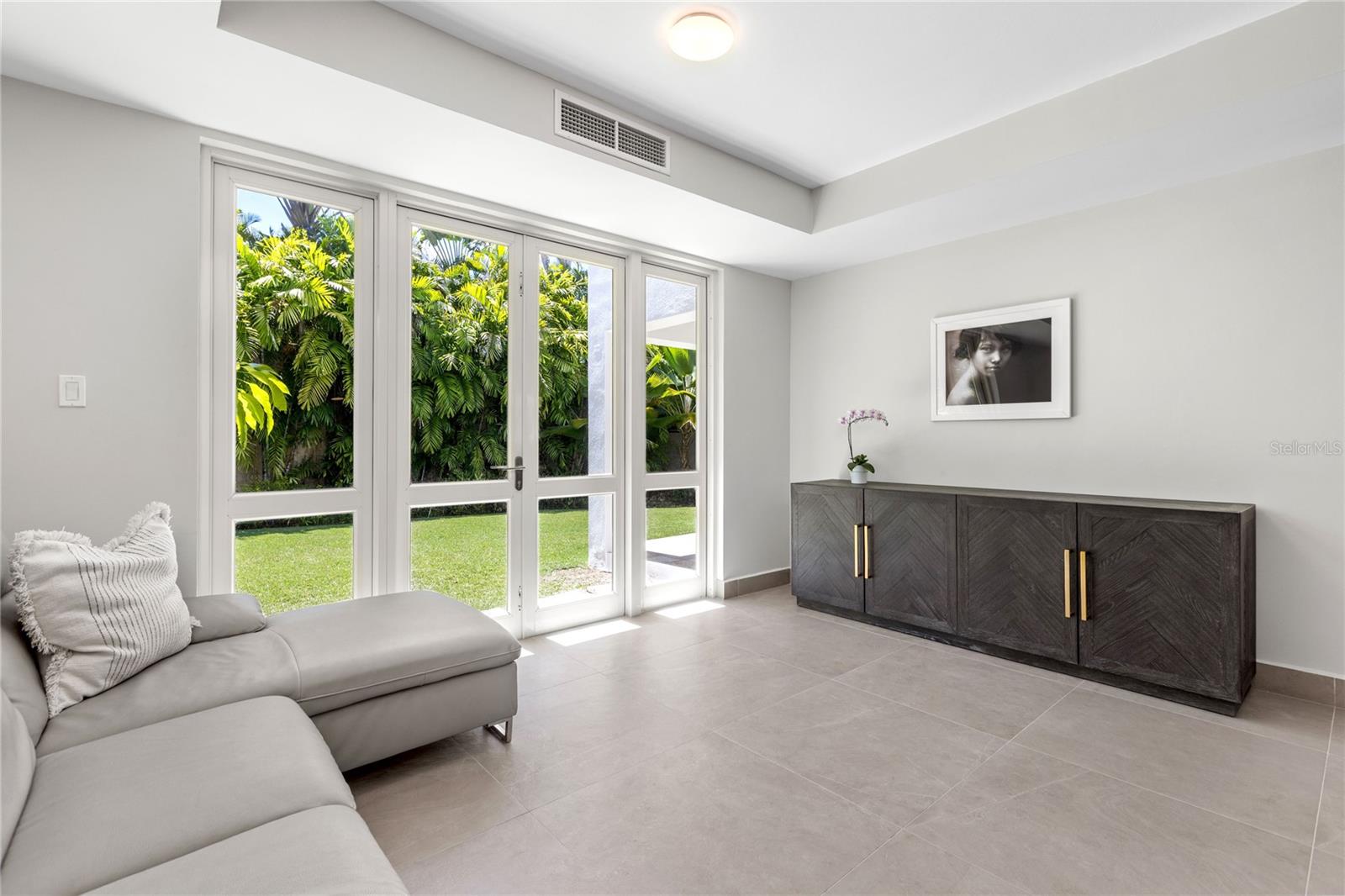 DORADO BEACH EAST - Residential