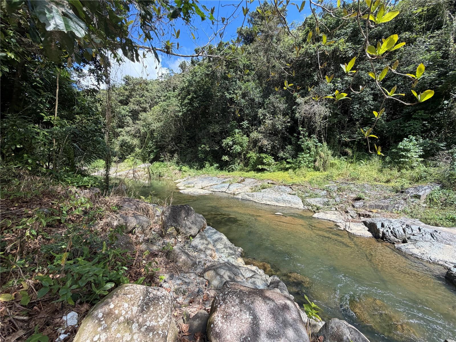 BORINQUEN WARD, CASA GRANDE SECTOR - Residential