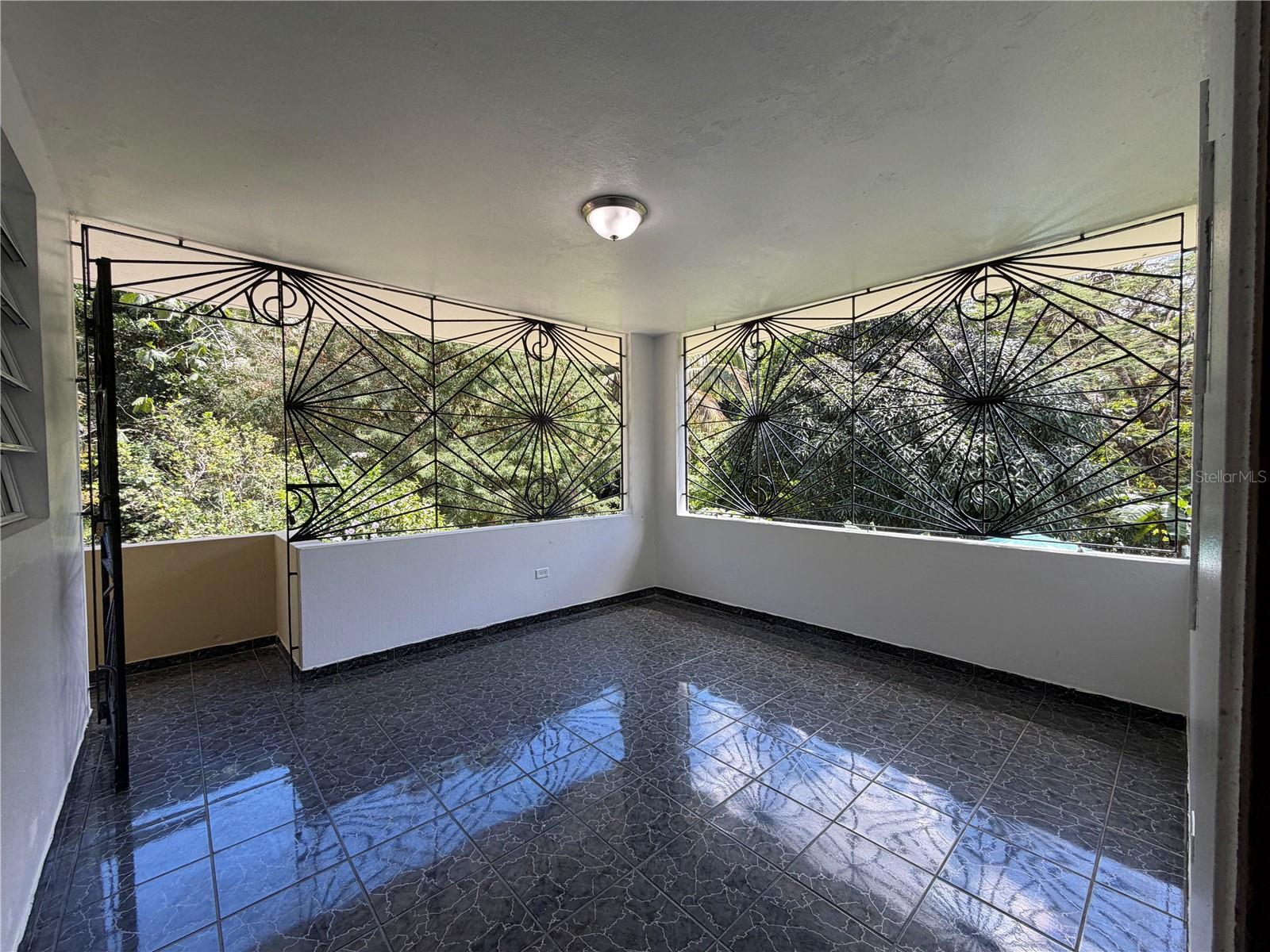 BORINQUEN WARD, CASA GRANDE SECTOR - Residential