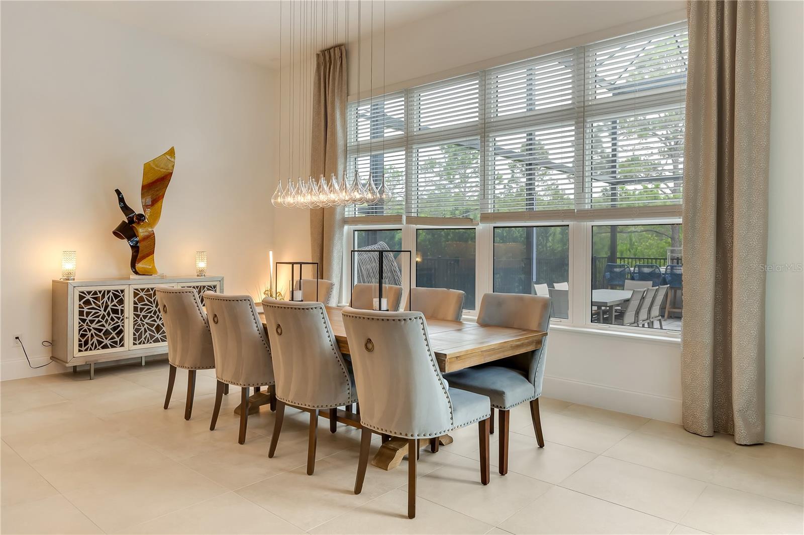 LAUREL POINTE PH 1 - Residential