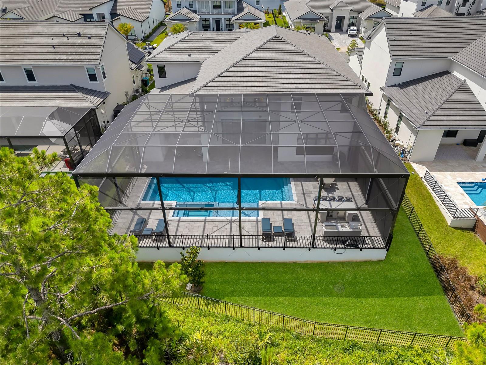 LAUREL POINTE PH 1 - Residential