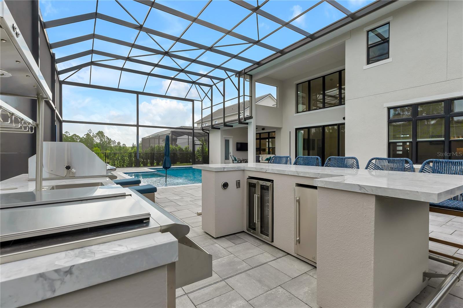 LAUREL POINTE PH 1 - Residential