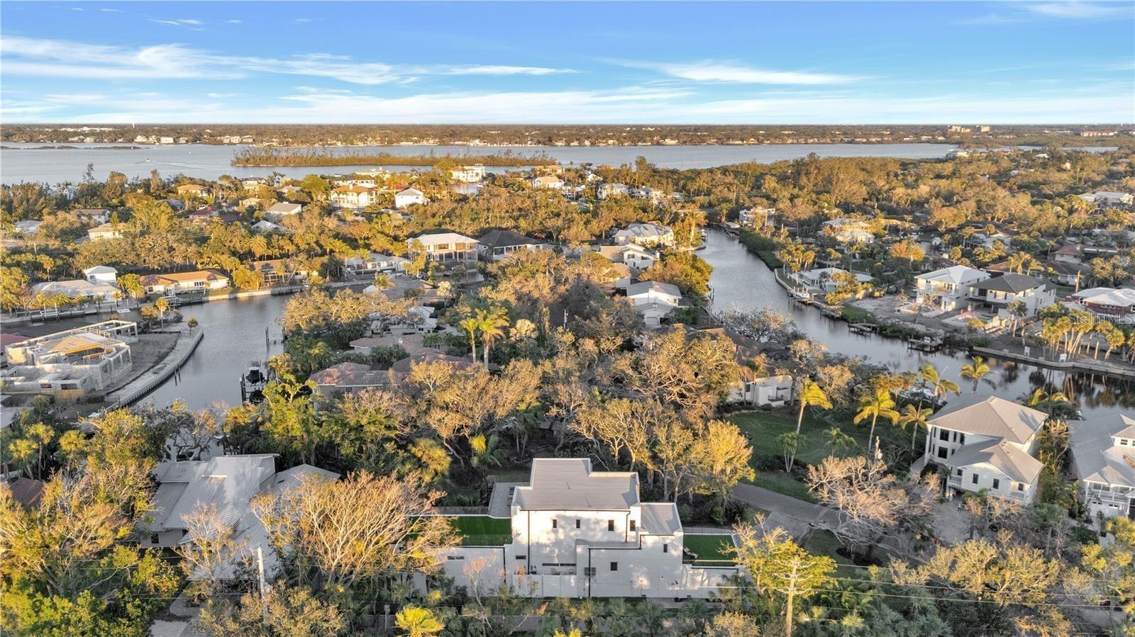 WATERSIDE-WOOD SIESTAS BAYSID - Residential